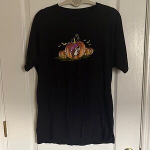 Buc-ee’s Black Halloween Pumpkin Graphic Short Sleeve Tee